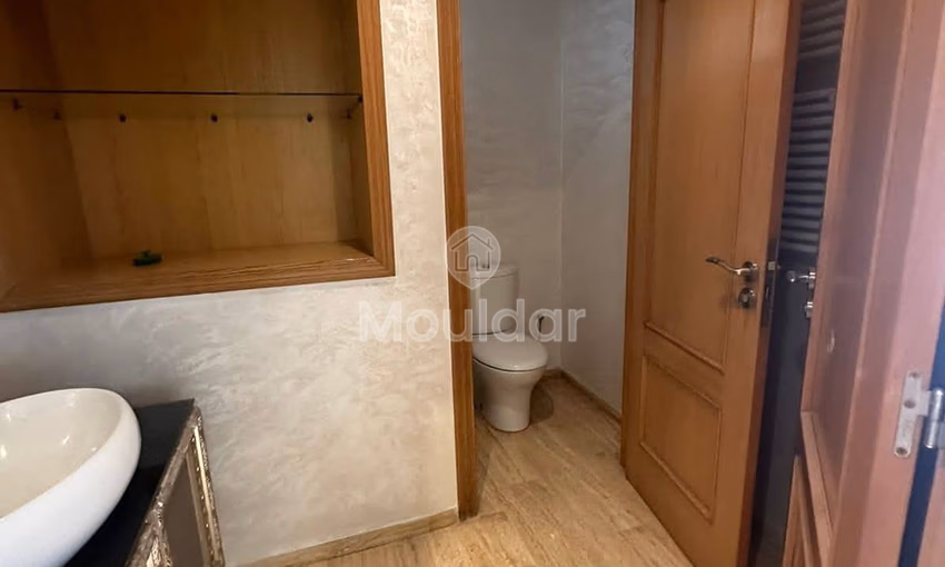 فيلا استثنائية للإيجار في الدار البيضاء – كاليفورنيا، 4 غرف نوم فيلا استثنائية للإيجار في الدار البيضاء – كاليفورنيا، 4 غرف نوم