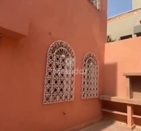 Villa in Marrakesch: Eleganz und Wohnraum von 160 m² - view 4