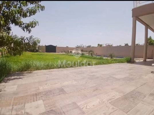 Escapada Elegante: Villa de Vacaciones en Marrakech con 3 Habitaciones Escapada Elegante: Villa de Vacaciones en Marrakech con 3 Habitaciones