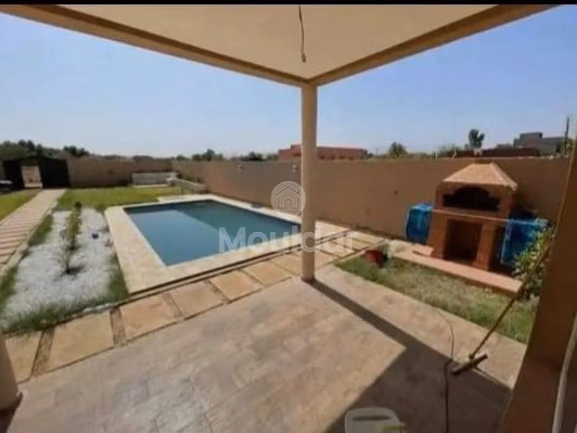 Escapada Elegante: Villa de Vacaciones en Marrakech con 3 Habitaciones Escapada Elegante: Villa de Vacaciones en Marrakech con 3 Habitaciones