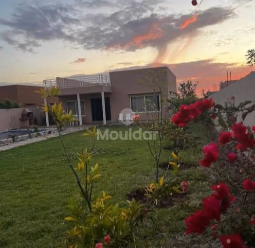 Escapada Elegante: Villa de Vacaciones en Marrakech con 3 Habitaciones