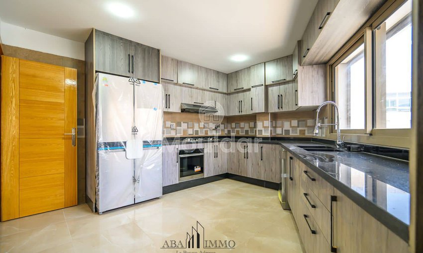 Affascinante appartamento in affitto a Casablanca, Bourgogne – 240m² - view 12