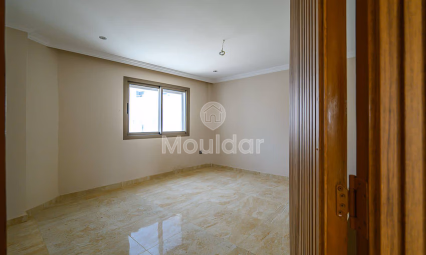 شقة ساحرة للإيجار في الدار البيضاء، بورغون – 240م² شقة ساحرة للإيجار في الدار البيضاء، بورغون – 240م²