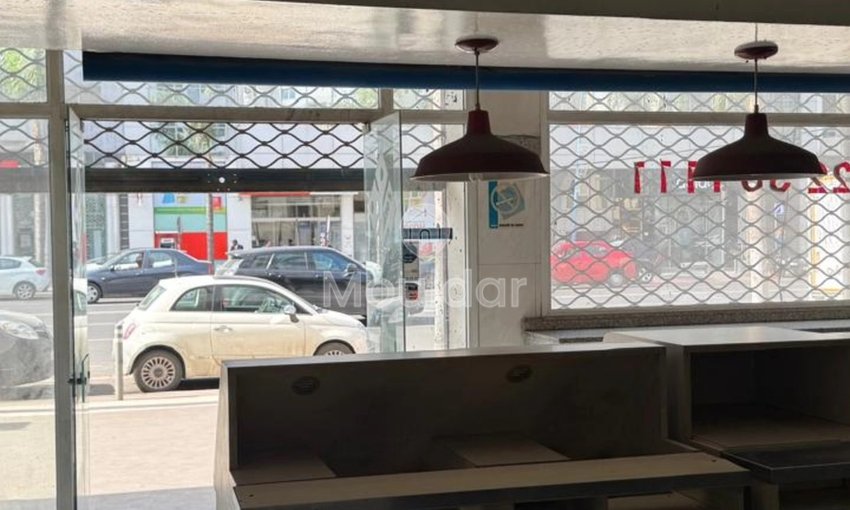 متجر للبيع يقع على بوليفارد مسيرة - view 5