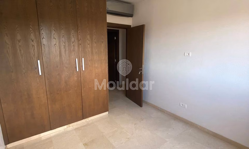 Apartamento excepcional en alquiler en Dar Bouazza - 163 m²