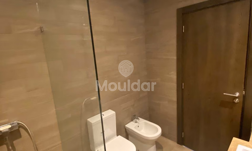 Apartamento excepcional en alquiler en Dar Bouazza - 163 m²
