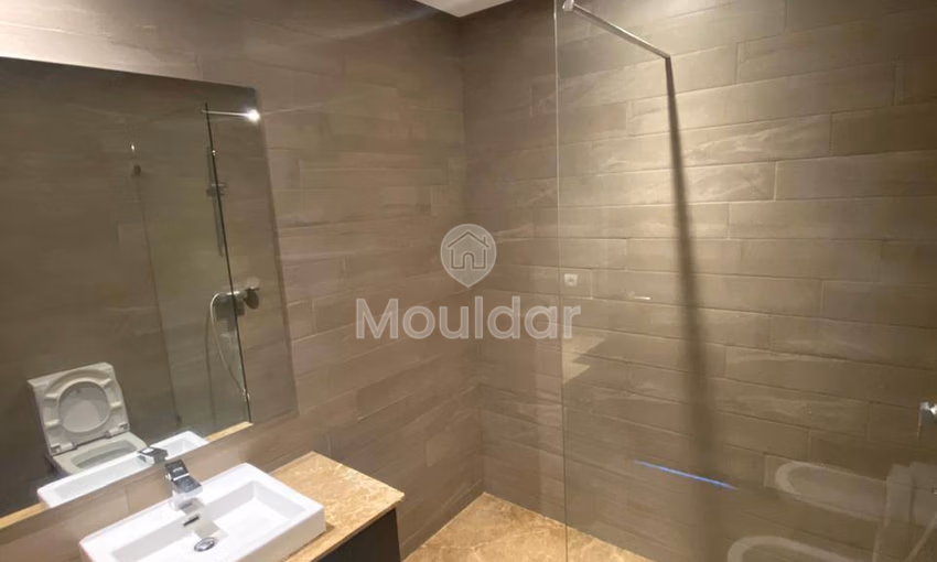 Apartamento excepcional en alquiler en Dar Bouazza - 163 m²