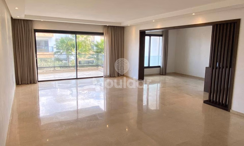Apartamento excepcional en alquiler en Dar Bouazza - 163 m²