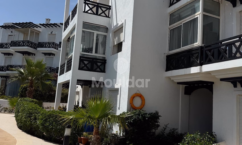 شقة للإيجار في دار بوعزة: 2 غرفة مريحة