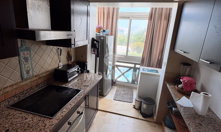 شقة للإيجار في دار بوعزة: 2 غرفة مريحة