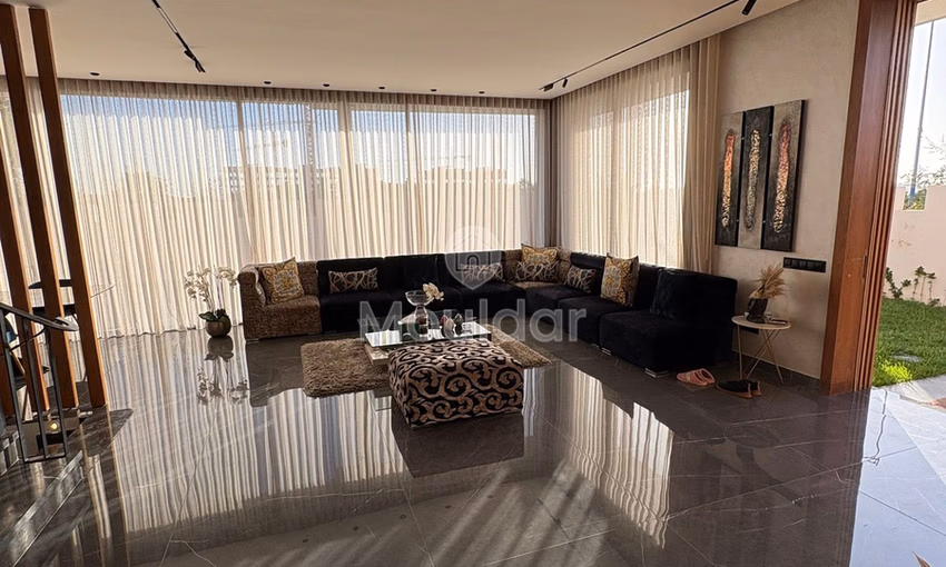 Elegant Villa for Sale in Dar Bouazza - 4 Spacious Bedrooms Elegant Villa for Sale in Dar Bouazza - 4 Spacious Bedrooms