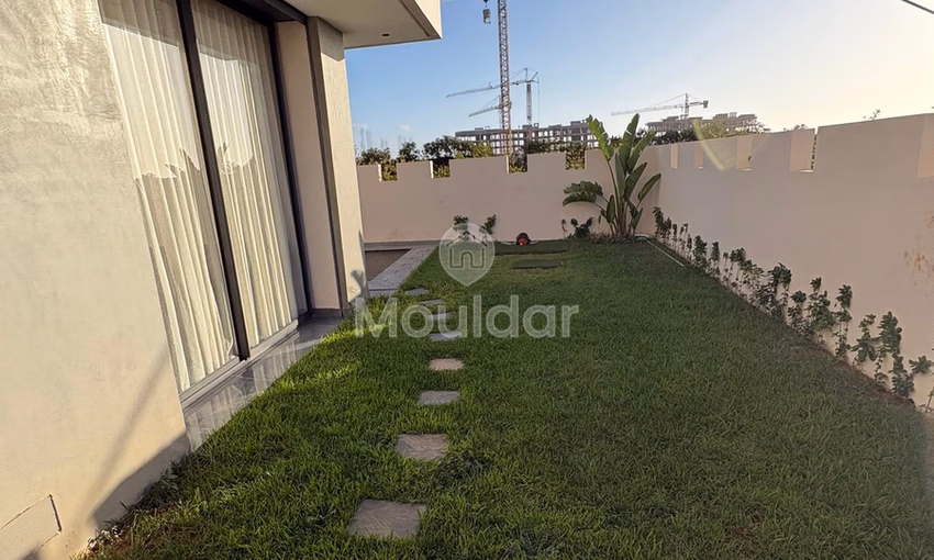 Elegant Villa for Sale in Dar Bouazza - 4 Spacious Bedrooms Elegant Villa for Sale in Dar Bouazza - 4 Spacious Bedrooms