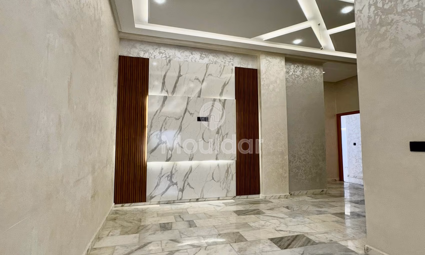 À Vendre : Appartement Spacieux de 3 Chambres à Fès À Vendre : Appartement Spacieux de 3 Chambres à Fès
