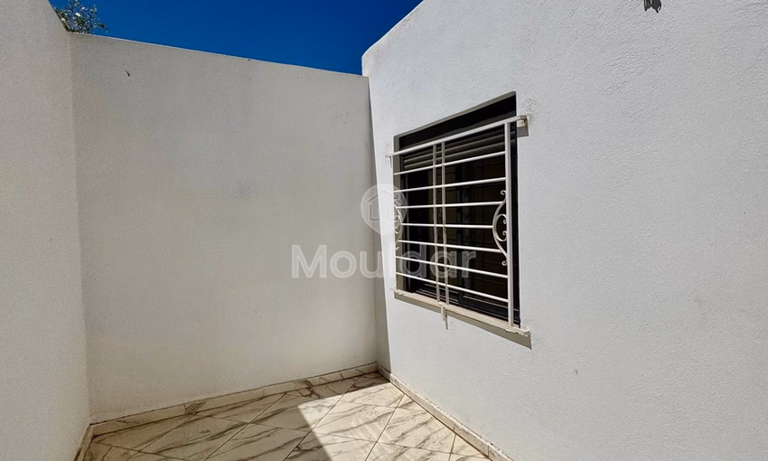 À Vendre : Appartement Spacieux de 3 Chambres à Fès À Vendre : Appartement Spacieux de 3 Chambres à Fès