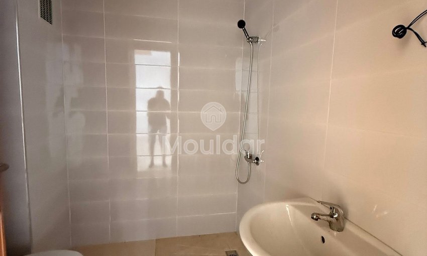 شقة جميلة للإيجار في طنجة - موقع مثالي - view 16