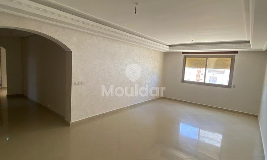 Appartamento in affitto a Tanger Iberie: 3 camere, ascensore