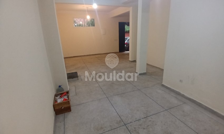Affitto Commerciale a Marrakech: 65m² in Hay Izdihar - view 5