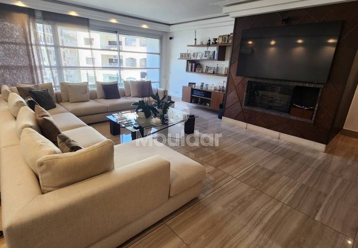 شقة فاخرة للإيجار في الدار البيضاء - مثلث الذهب