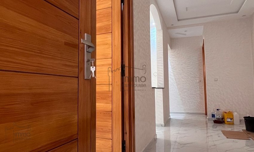 شقة رائعة للبيع في أرجانا