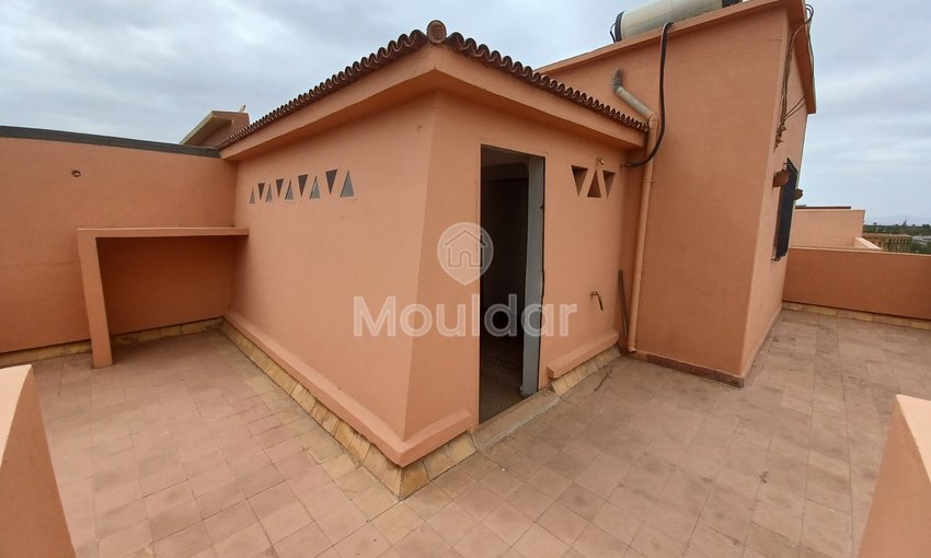 Villa Spacieuse à Marrakech : 4 Chambres, 240m² à Saisir - view 15