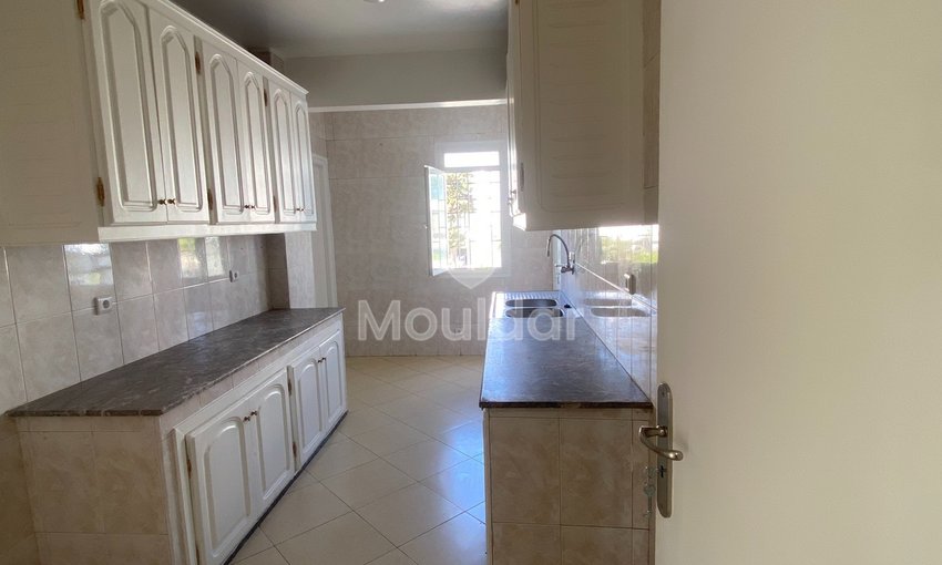 شقة فسيحة للإيجار في الرباط-سوسي - 160 م² - view 10