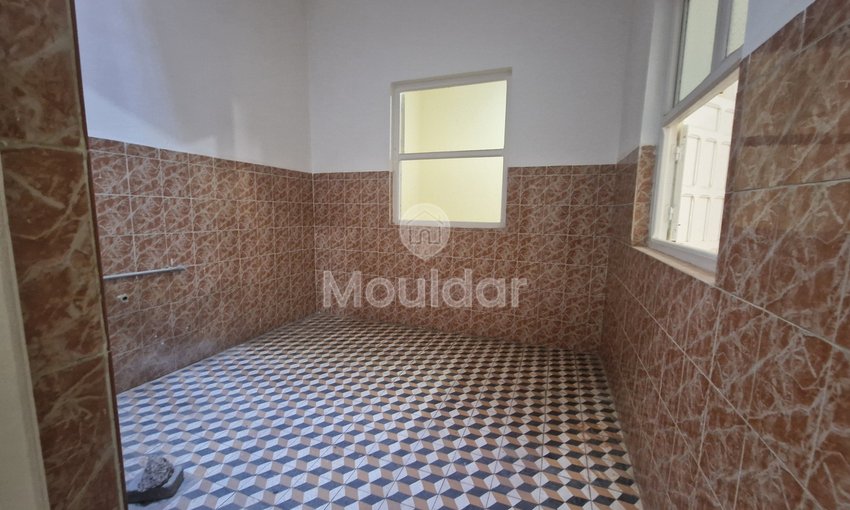 بيت للبيع في القصر الكبير: مساحة وراحة مضمونة - view 2