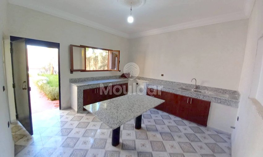 منزل للإيجار في مراكش: 4 غرف واسعة ومريحة - view 8