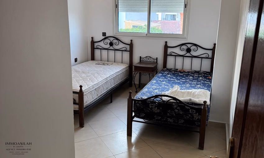 شقة للبيع على كورنيش أصيلة