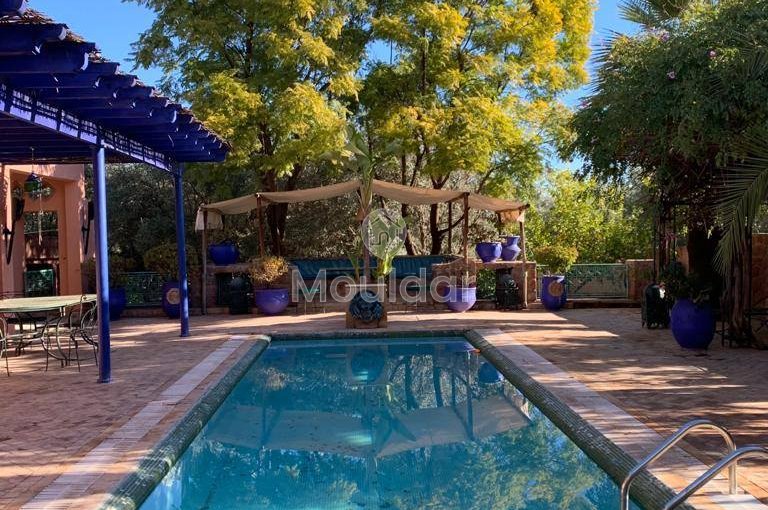 Luxe villa in Marrakech met zwembad en een adembenemende tuin - view 4