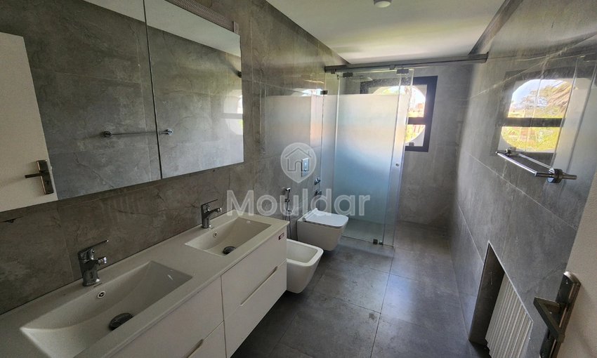 فيلا فاخرة للإيجار في الرباط - 5 غرف نوم فسيحة - view 12