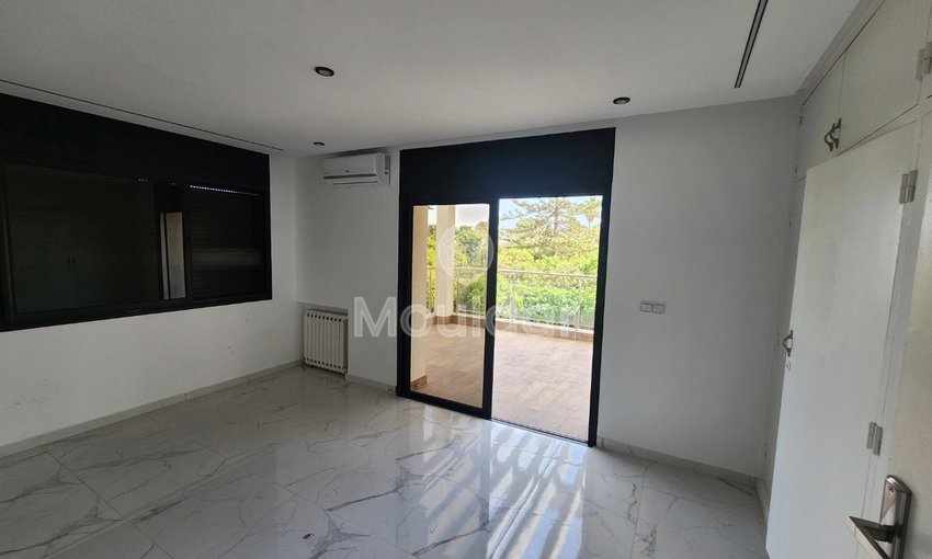 فيلا فاخرة للإيجار في الرباط - 5 غرف نوم فسيحة - view 4