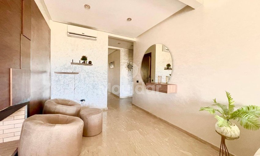 Appartement à louer à Dar Bouazza avec vue sur mer