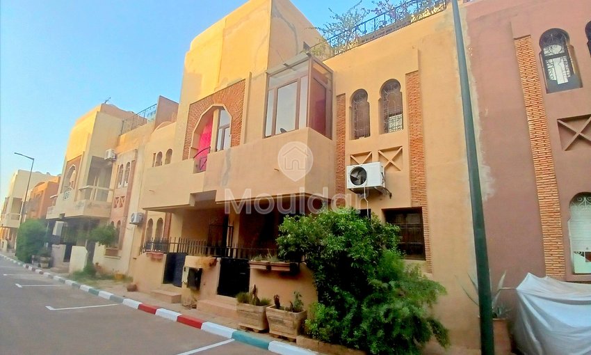 منزل للبيع في مراكش: 3 غرف نوم، مساحة واسعة - view 11