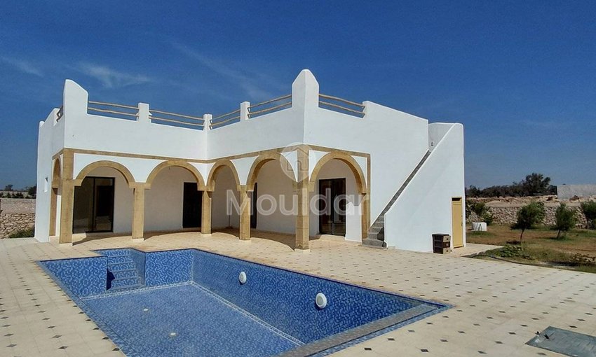Luxury Villa for Rent: 5 Bedrooms with Garden and Pool - view 2
