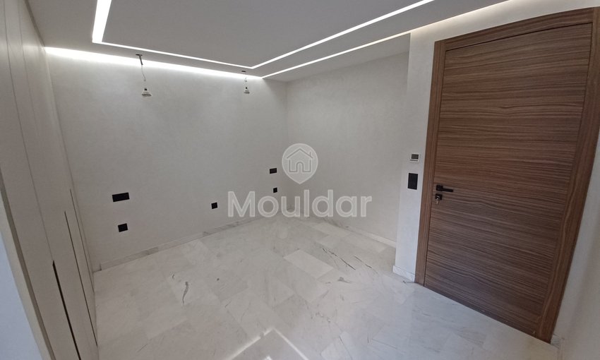 Appartement met 3 slaapkamers te koop in Marrakech Guéliz: Luxe en Comfort - view 4