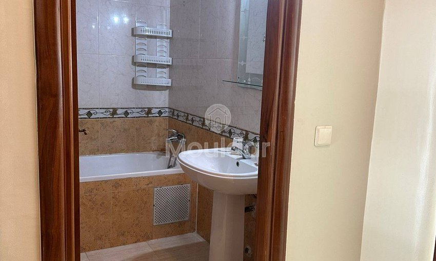 Casablanca'da kiralık daire: 2 yatak odası ile teras - view 10