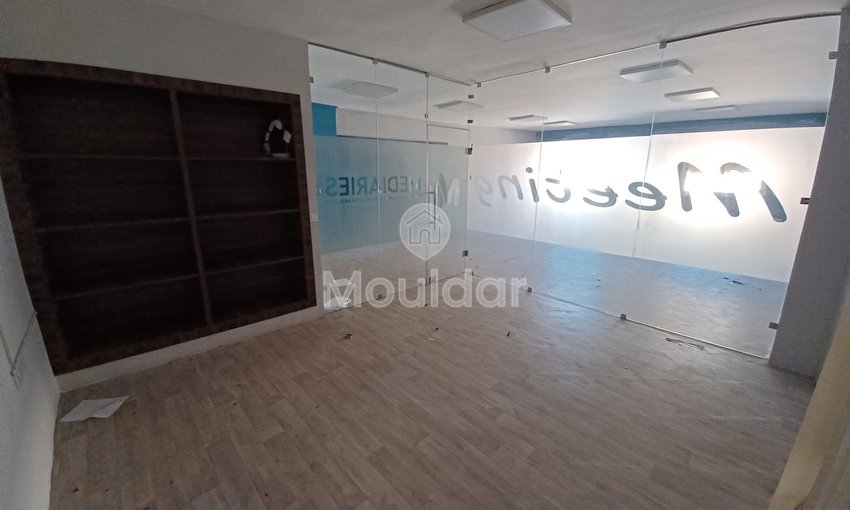 مكتب للإيجار في مراكش - سملالية: راحة وأمان