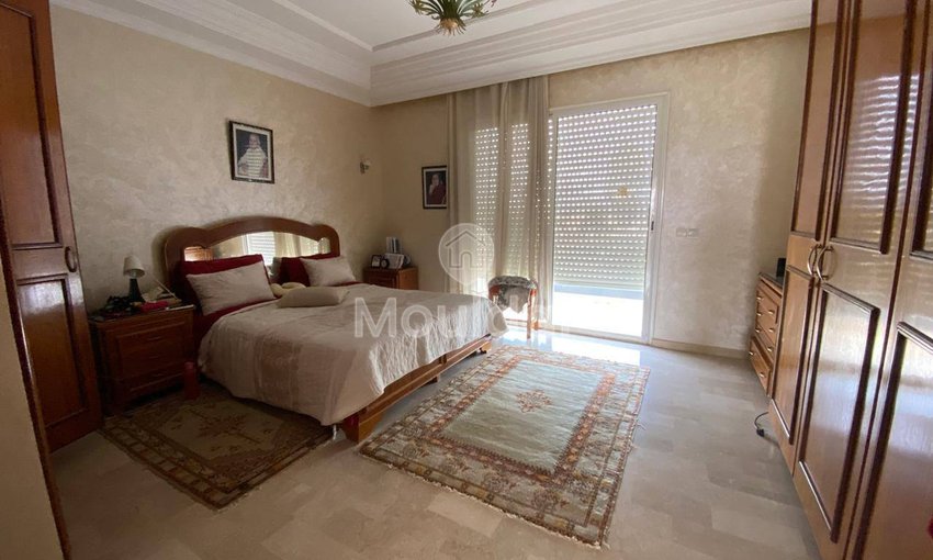 Tamaris'te Olağanüstü Villa: 4 Yatak Odası ve Nefes Kesen Bahçe - view 11