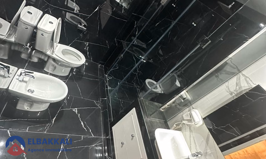 Appartement moderne 3 chambres à louer à Tanger centre ville