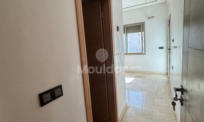 Spacious Apartment for Rent in Fes with Balcony and Parking - view 11