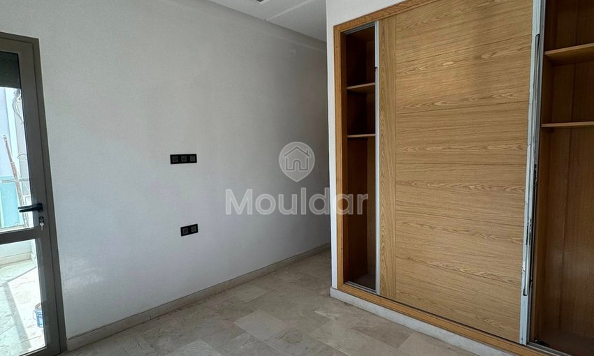 Spacious Apartment for Rent in Fes with Balcony and Parking - view 8
