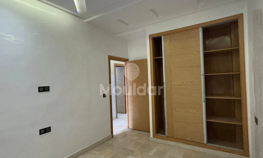 Spacious Apartment for Rent in Fes with Balcony and Parking - view 9