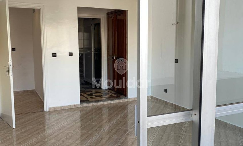 Incantevole appartamento con 2 camere da letto da affittare a Maarif, Casablanca - view 3