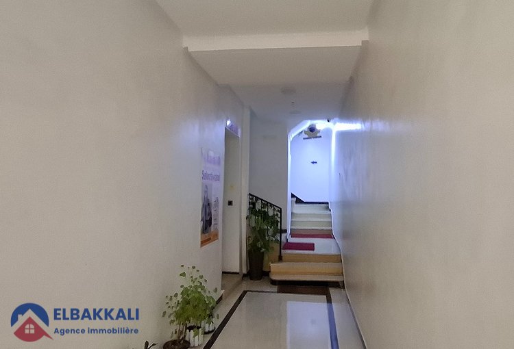 Ufficio in affitto a Tangeri: 90m² nel cuore del centro città - view 2