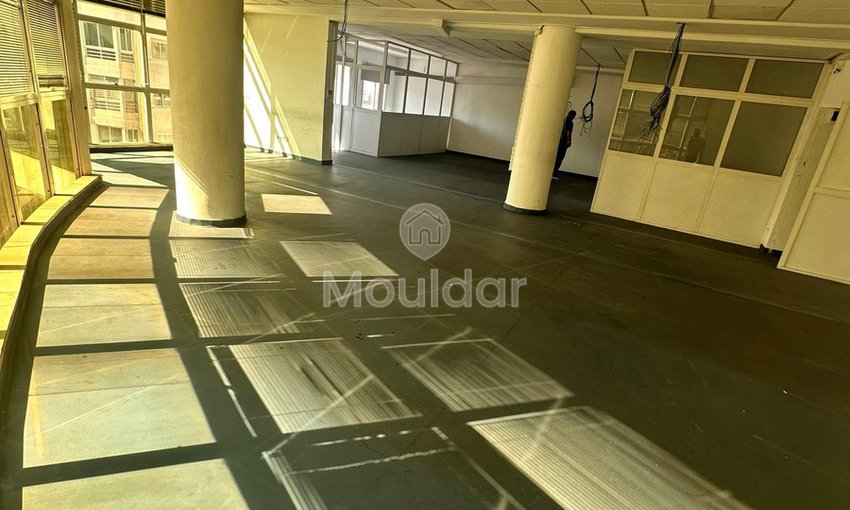 Escritório à venda em Casablanca: Elegância e conforto no 4º andar - view 2