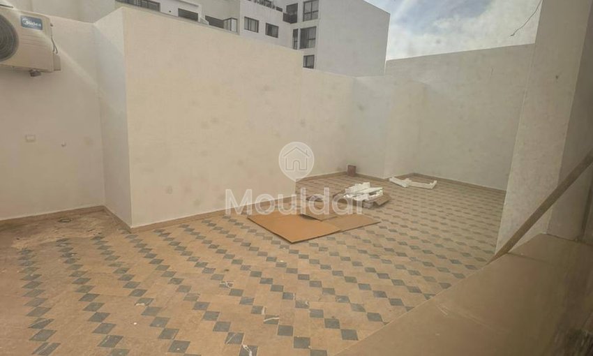 Modern Studio for Rent with Terrace in Val d'Anfa - view 5