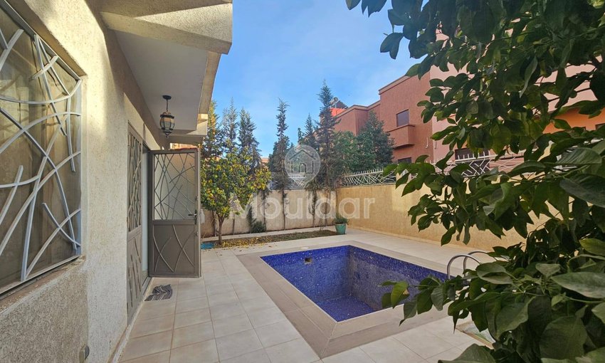 Villa de Ensueño en Marrakech: 4 Habitaciones, Piscina y Jardín - view 5