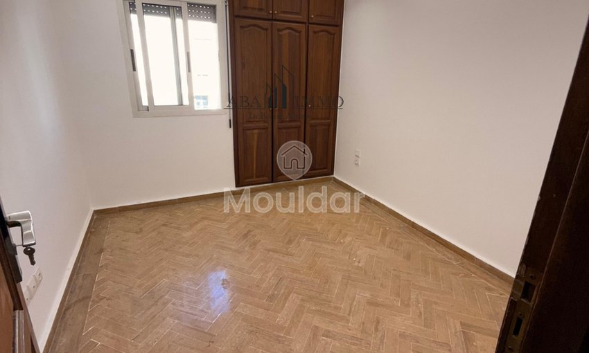 Splendido Appartamento 3 Camere in Affitto al Triangle d'Or - view 4