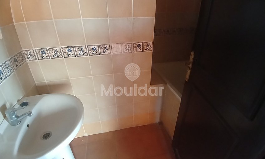 En venta: Apartamento de 2 habitaciones en Marrakech, 73 m² de elegancia - view 10