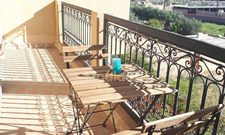 Marrakeş'te balkonlu ve yüzme havuzlu 2 odalı daire kiralık - view 10